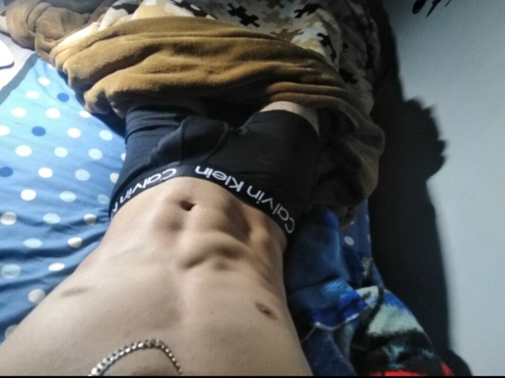 LIANxxx8 profile