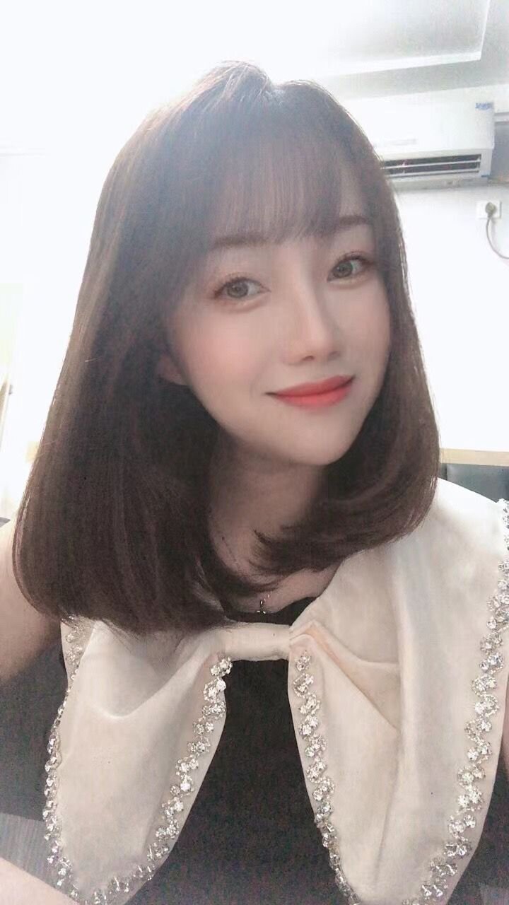 Elle-01