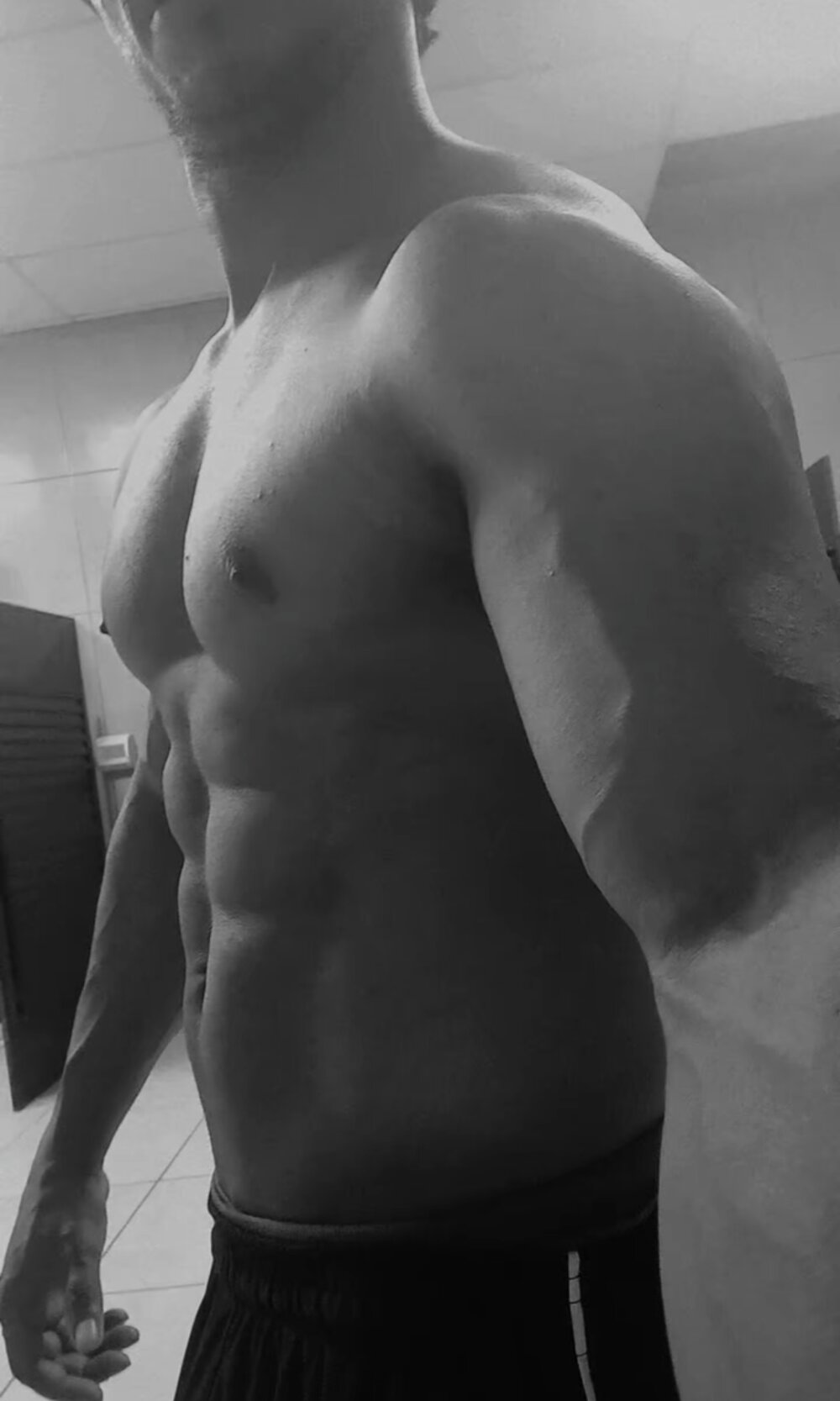 zindio77's Offline XXX Chat