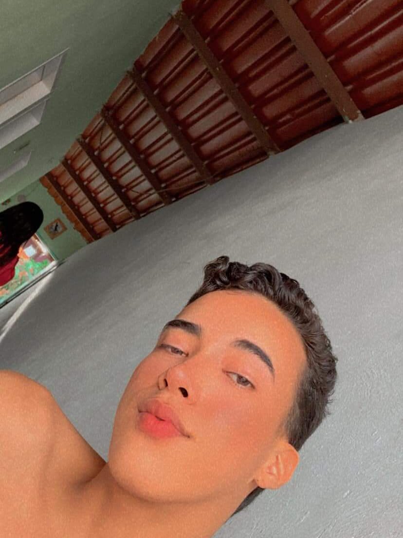 KLEO_FERREIRA2 profile