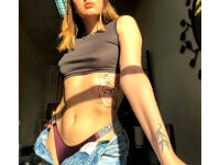 Margo_Miles' Offline Chat Room
