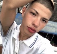 Tessachains_2_'s webcam live show