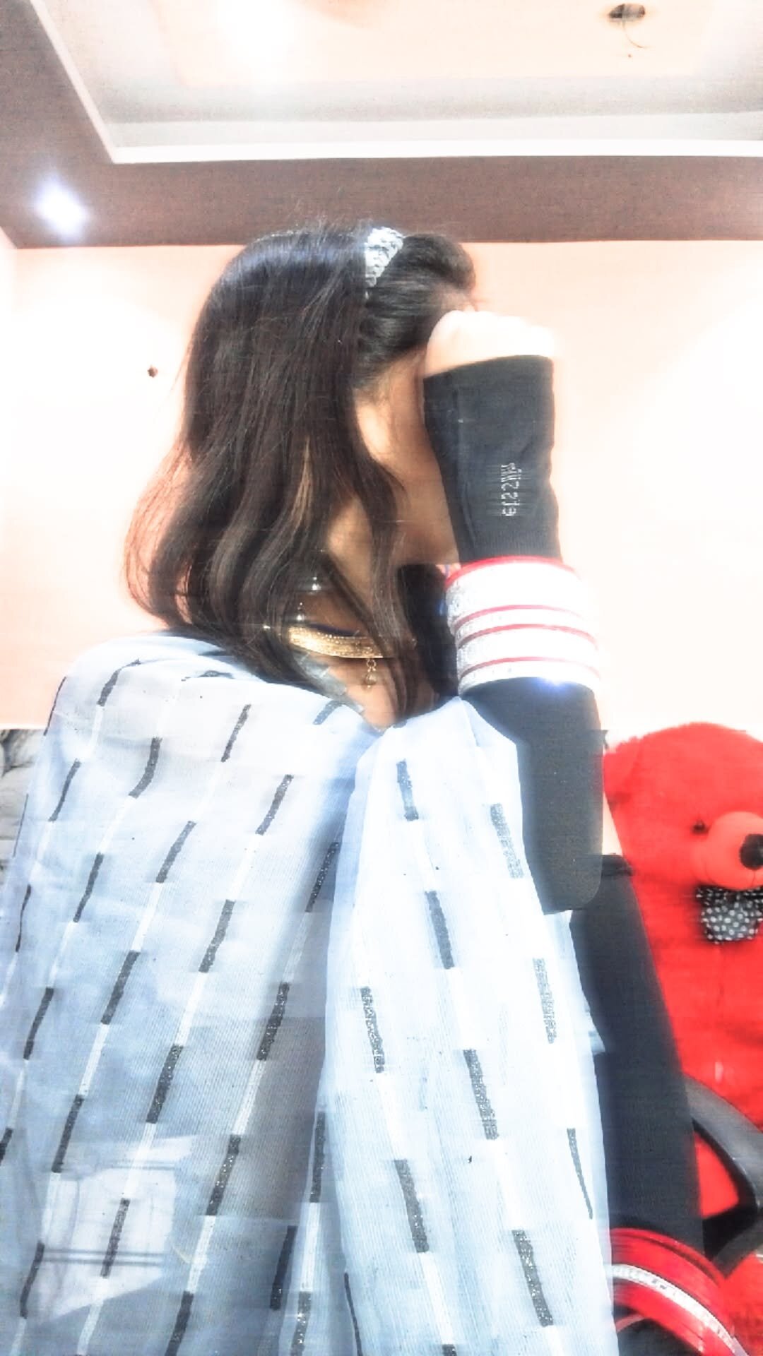 KOMAL_THAKUR_