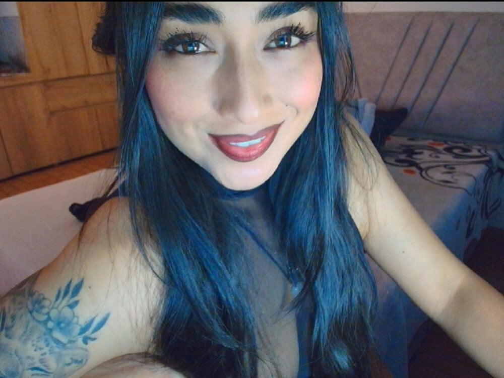 stripchat love_samantha Live Webcam Featured On 6livesex.com