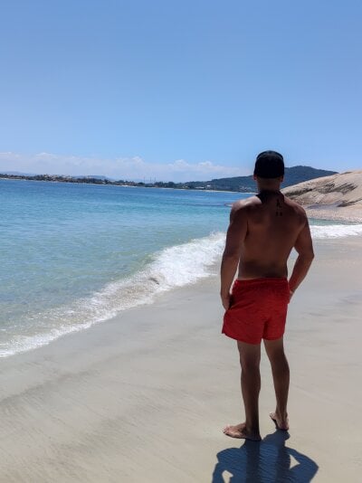 Luca23millo90 Male Striptease Nude Cam