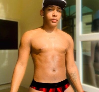 Legan_Pernett Avatar