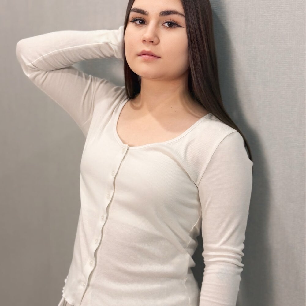 elivecams.com josiedelira livesex profile in dont-worry-be-happy cams