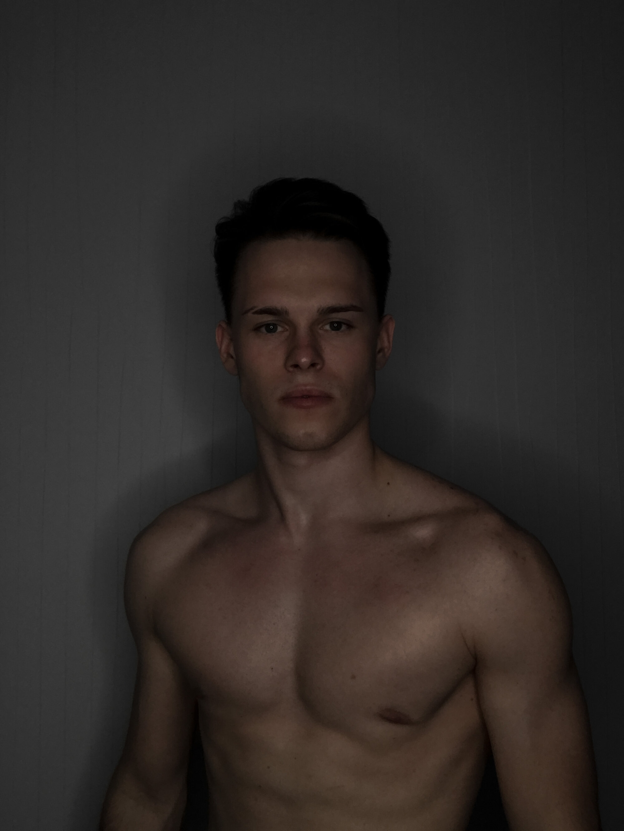 Tom_y_
