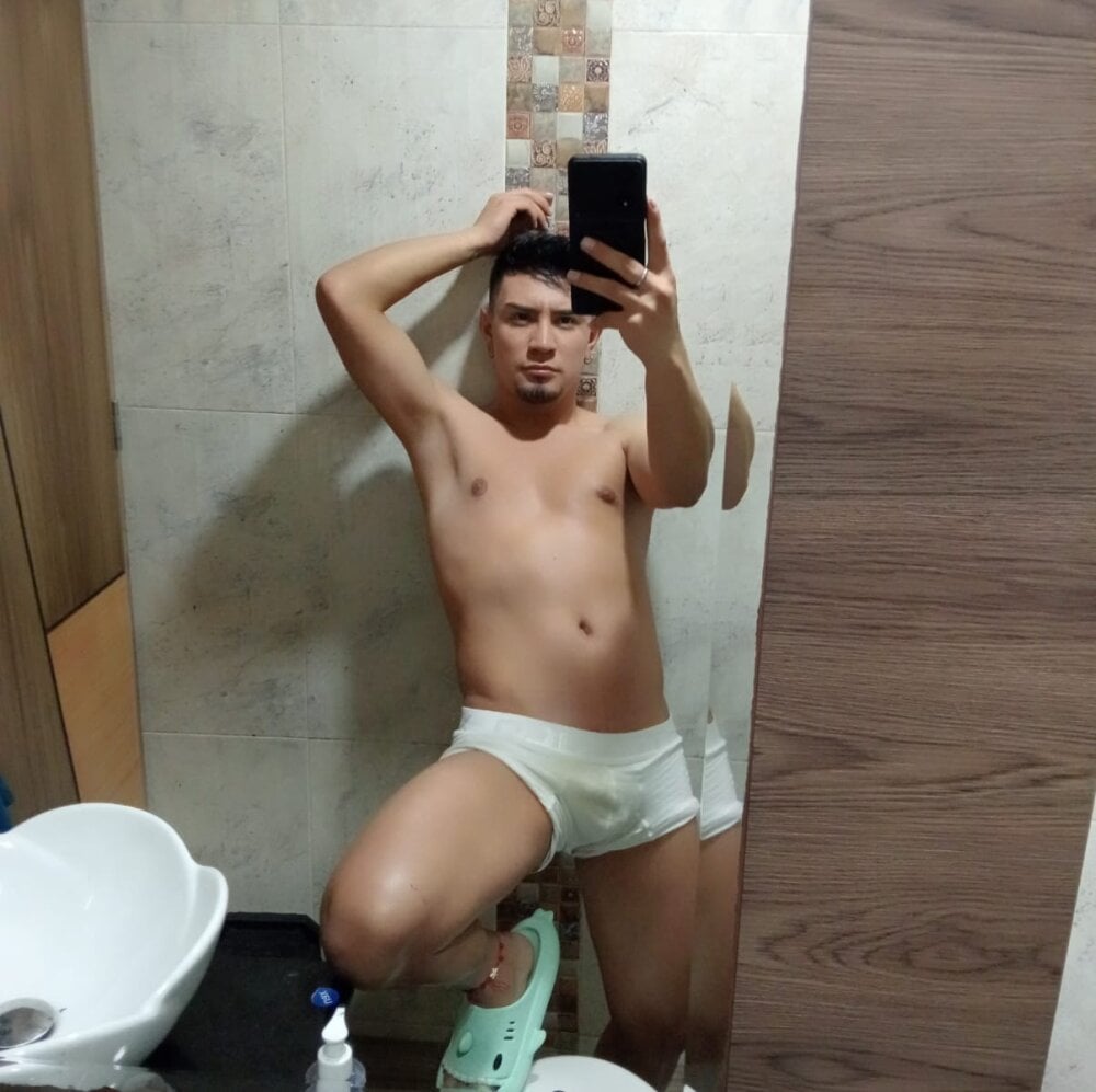 Demon_angelic profile