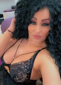 stepmothersym's Offline Chat Room