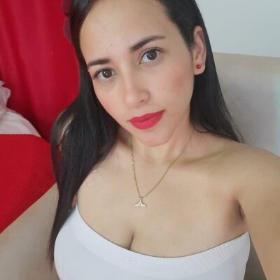 majo_95 🤽 free nude cam