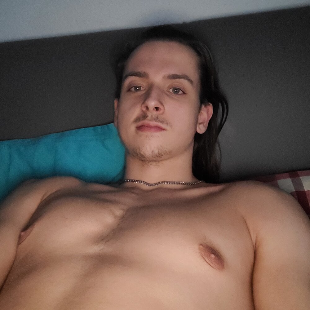 mrduckey from stripchat