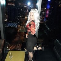 SunflowerKiss85's Offline Chat Room