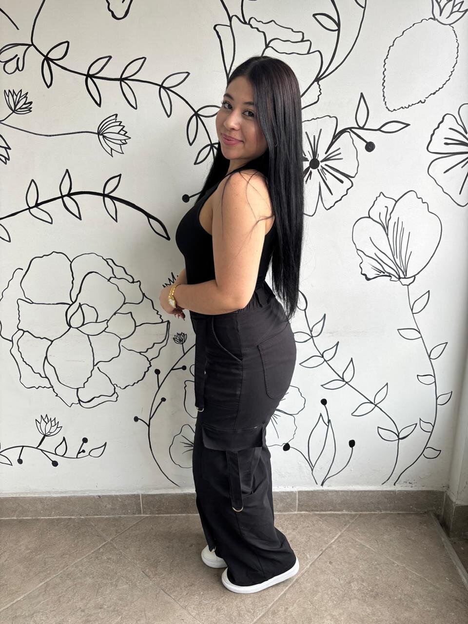 AnaisGlow
