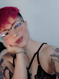 Mitsuha_gate's webcam live show