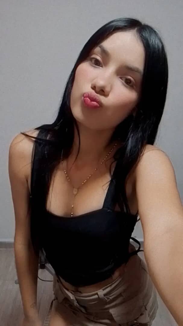 POWERFUL_GIRLS779