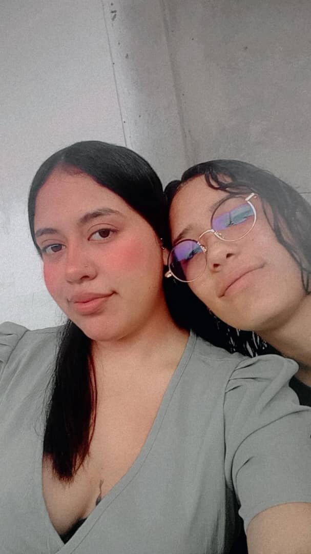 Valentina_And_Sofii_AE