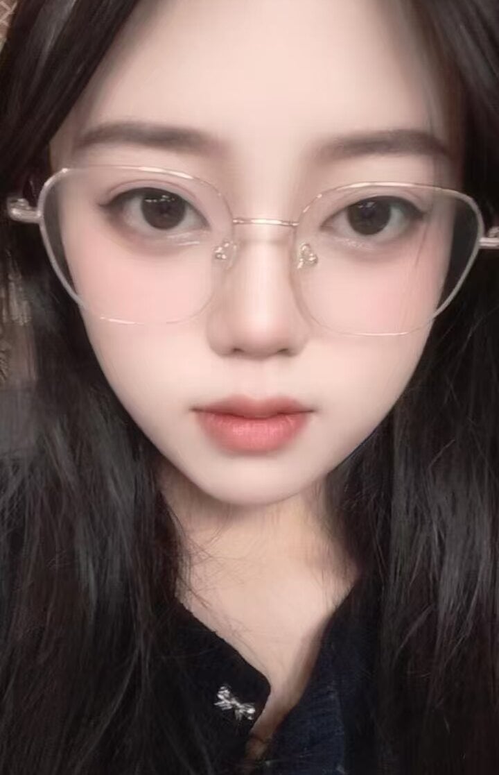 6livesex.com xiaomi-18 livesex profile in large-tits cams