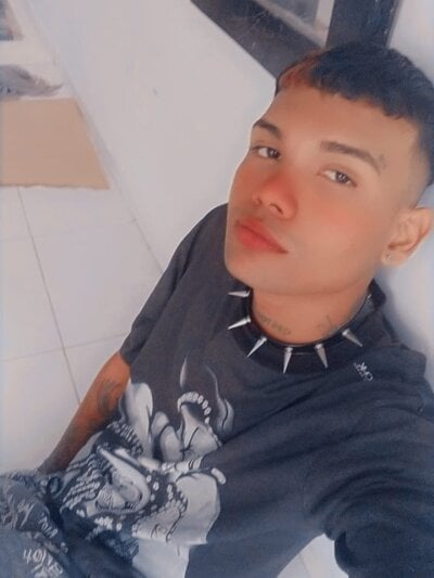 Thayler_damian - Stripchat Boy 