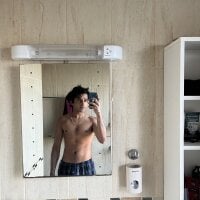meow_monster's webcam live show