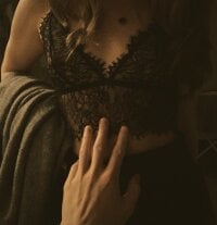 Just_UsTwo's webcam live show