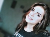 AliceMonroeXO offline chatrum