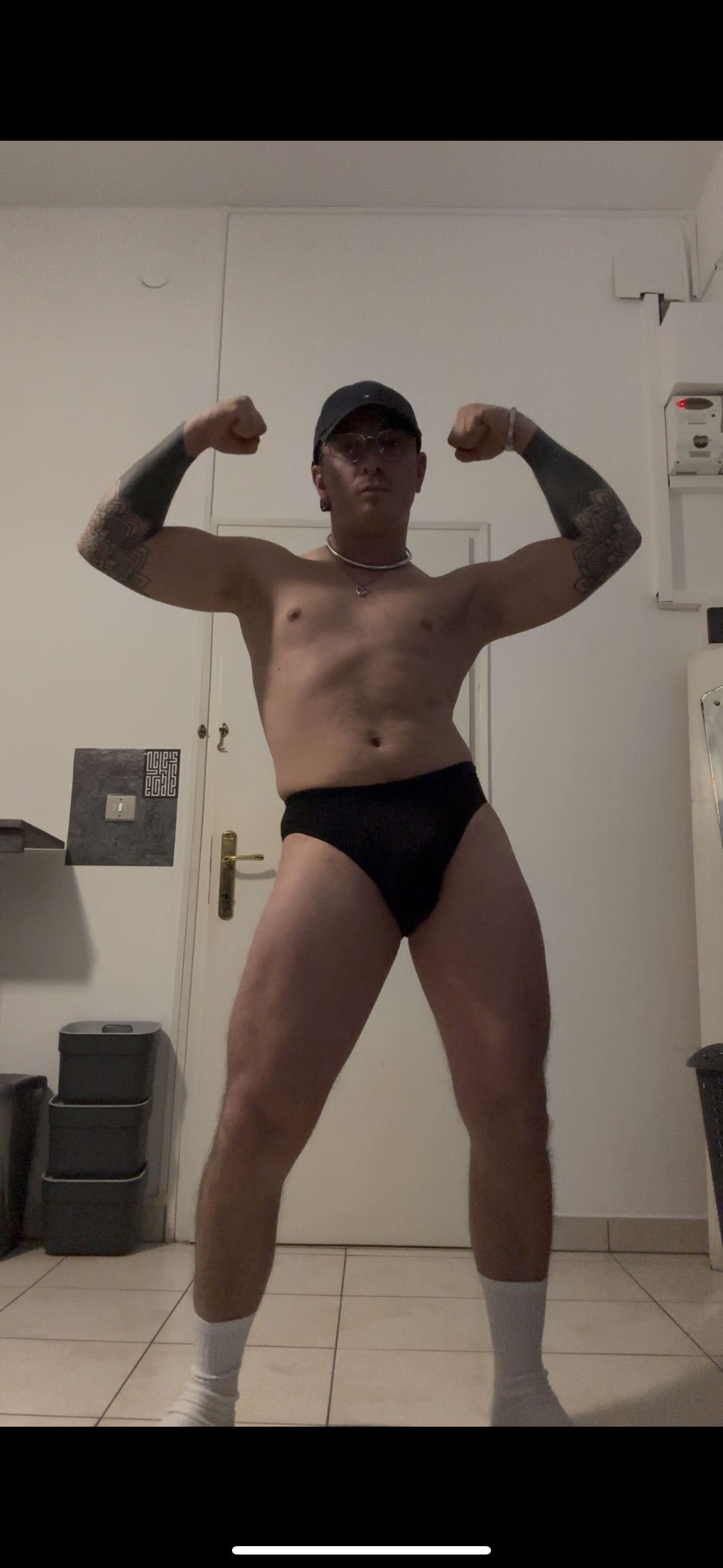 Boy_underyou