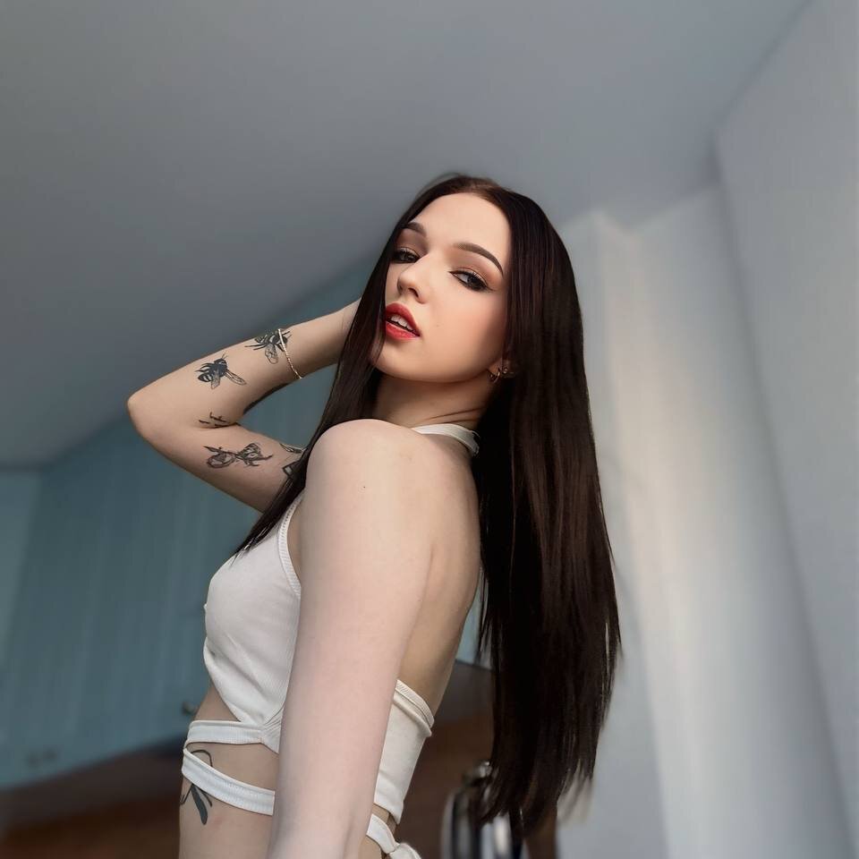 Kristen_Ad profile