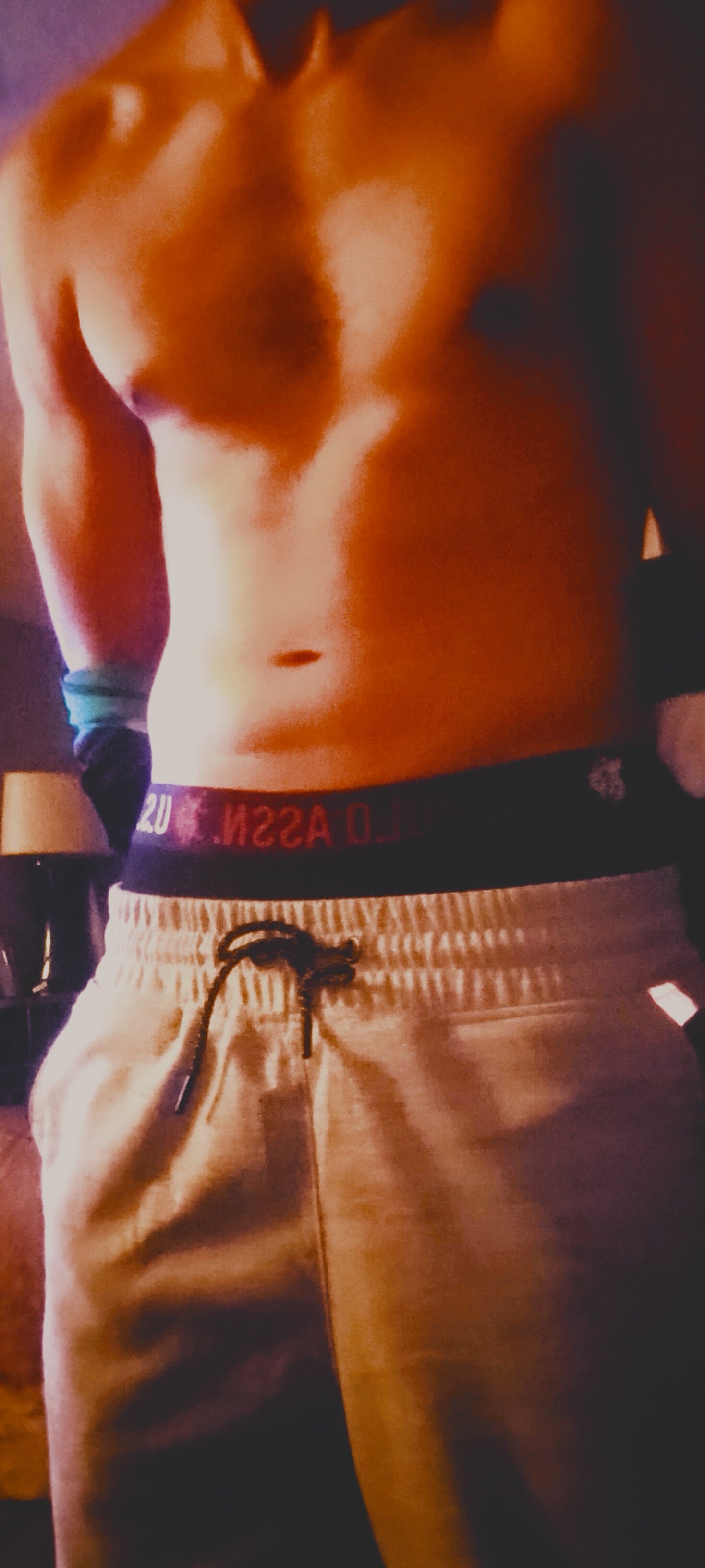 hotsingleboy69