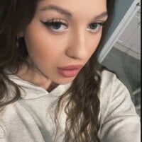 AraDarter's Offline Chat Room