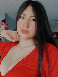 Amara_tay's Webcam Show