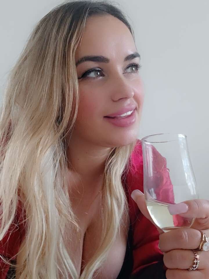 Live sex webcam photo for MilenaMiler_X #290254093