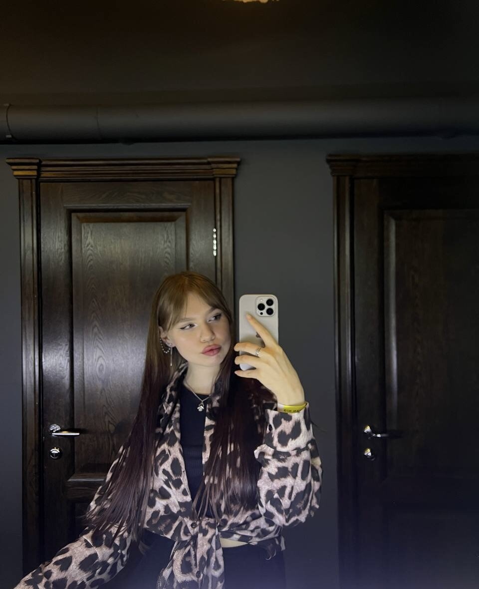 amelia_kiki