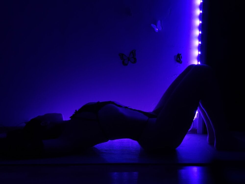 MikkiLove19 profile