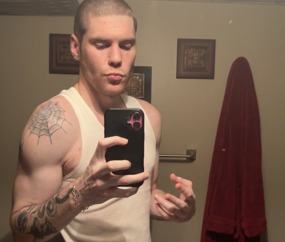 slimdickens1's Offline XXX Chat