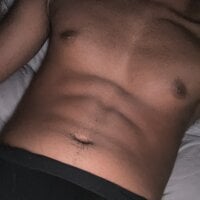 GoneCurler Webcam Model Profile