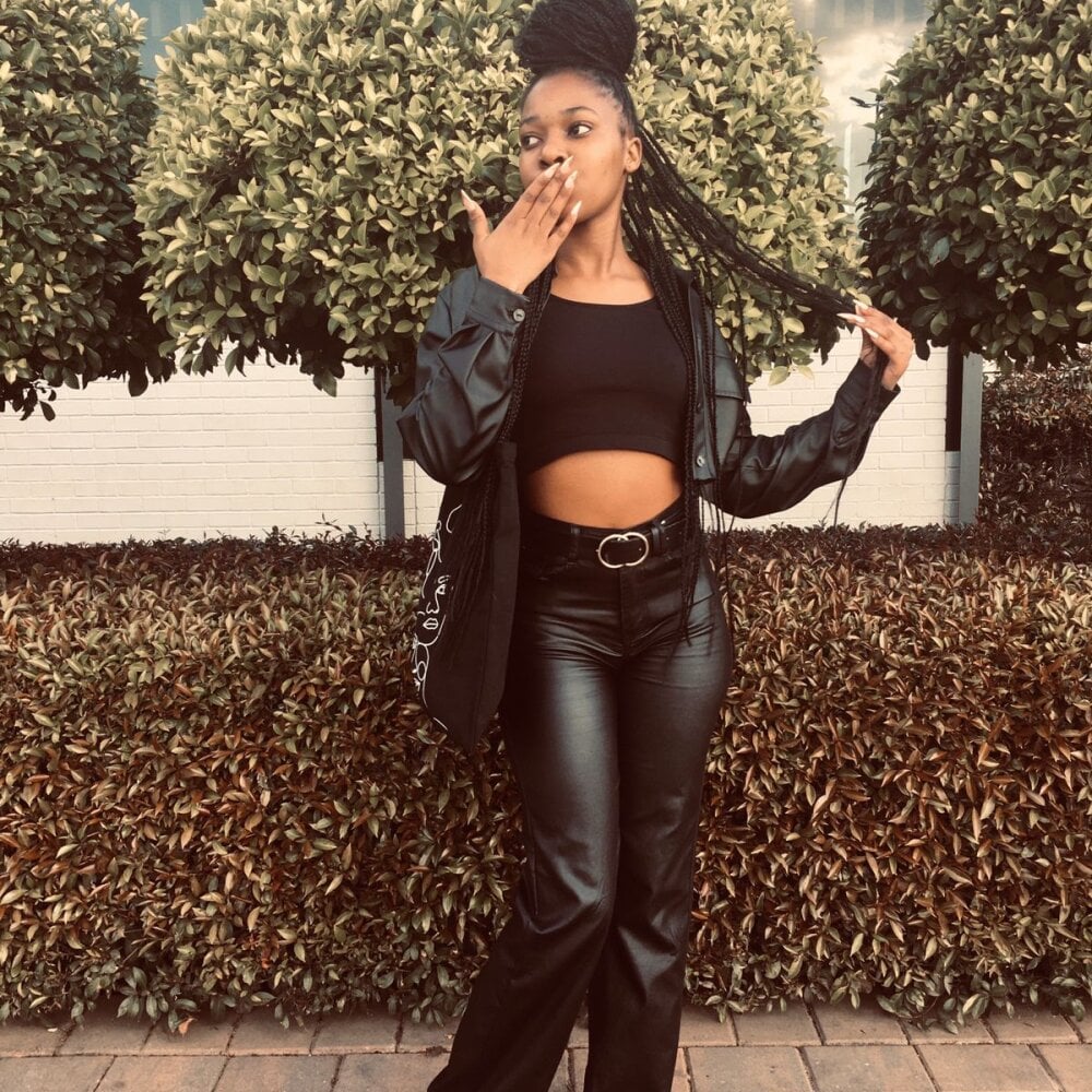 LisaBluexx profile