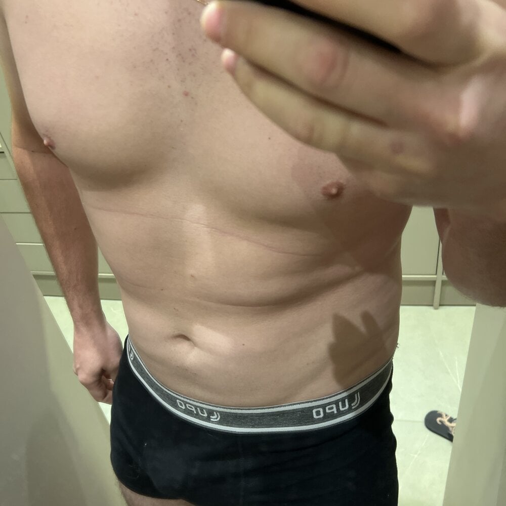 mansquirter from stripchat