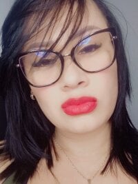 Roxiisecretary's webcam live show