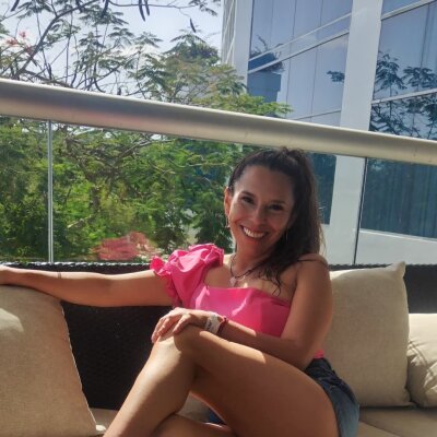 Ana_milf_