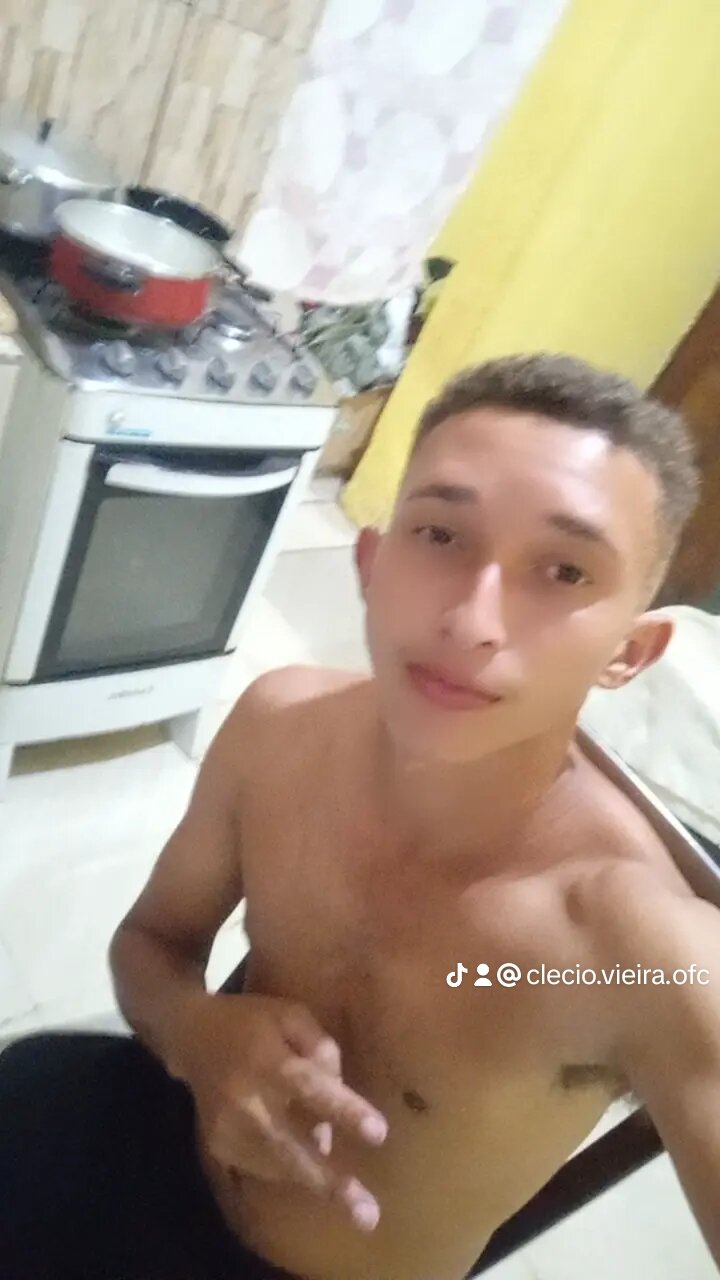 clecio40