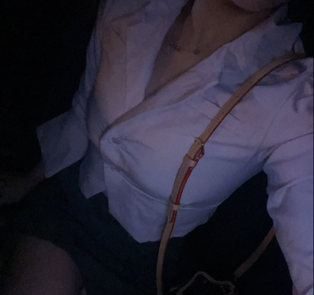 LDarlin Chat Room offline