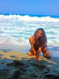 BRENDITAJARO's webcam live show