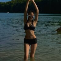 adelle046's webcam live show