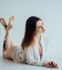 MerylGranby 现场性爱视讯表演