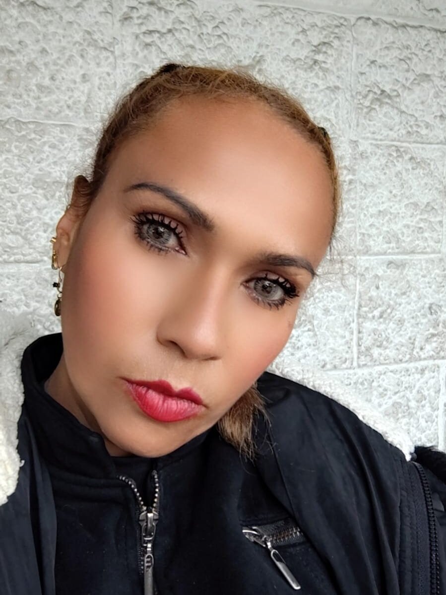 MELANY__04 profile