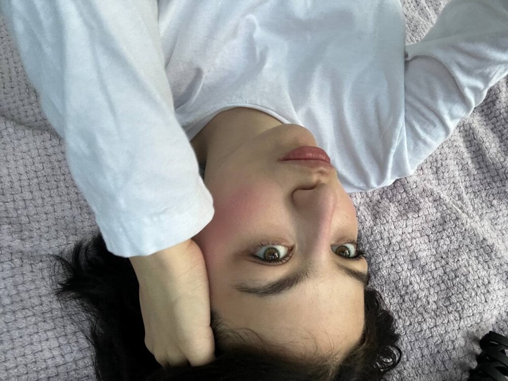 mia_asiaa profile