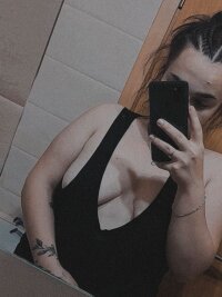 غرفة دردشة Moneyslut20 دون اتصال