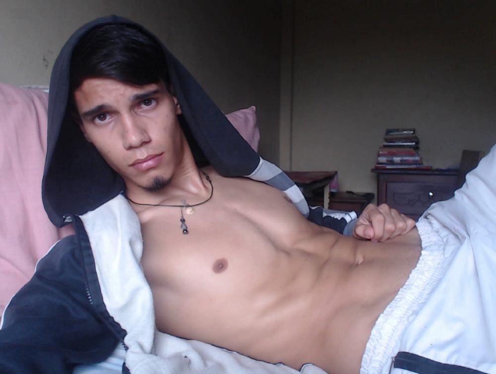 Andy_parker_ live cam model at StripChat