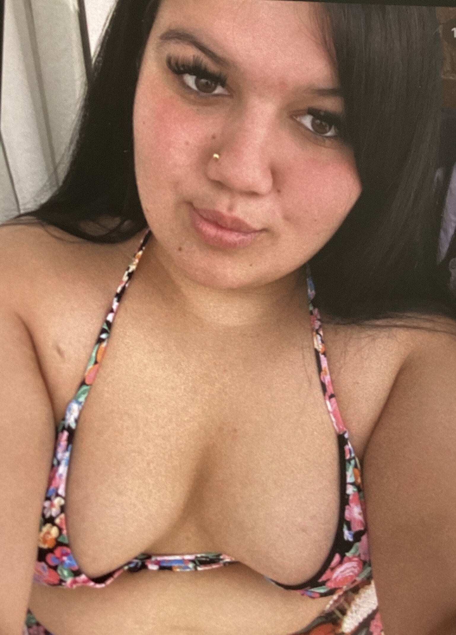 GlowingElena18
